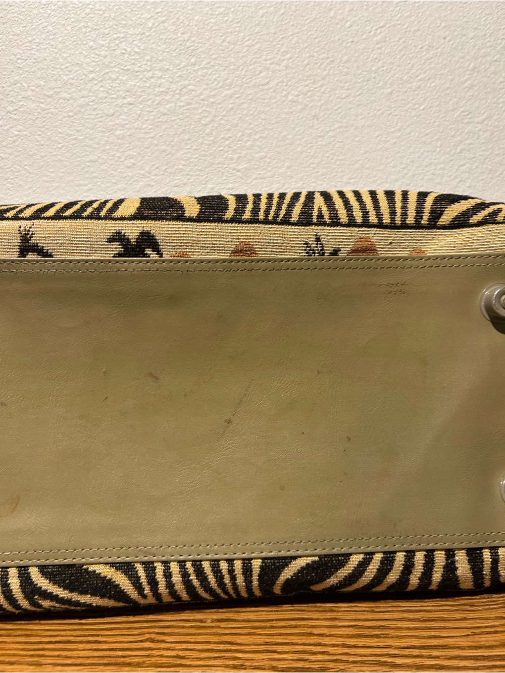 Safari-Print Travel Tote in Olive & Tan - Picture 12 of 12